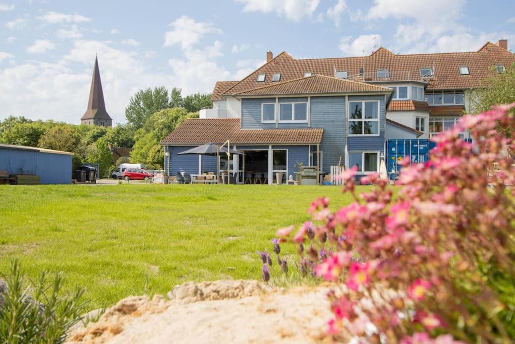 Ferienwohnungen Fehmarn Mit Parkplatz In Petersdorf Esterno foto